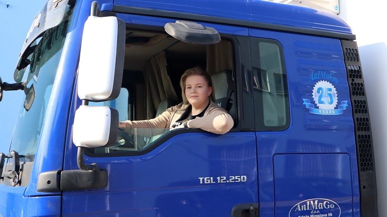 Arijana Husnjak - vozačica kamiona