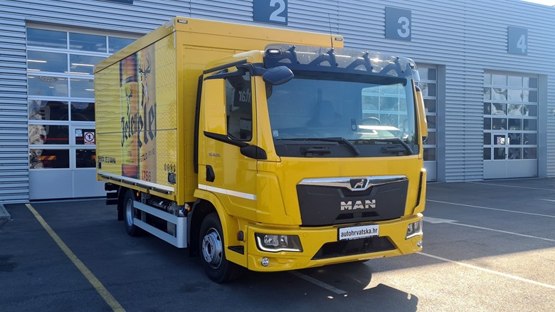 MAN TGL 12.220 4x2 BL CH