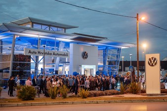 Obilježena je proslava 60 godina zajedničke suradnje Auto Hrvatske sa markama Volkswagen i Audi u Zadru. 